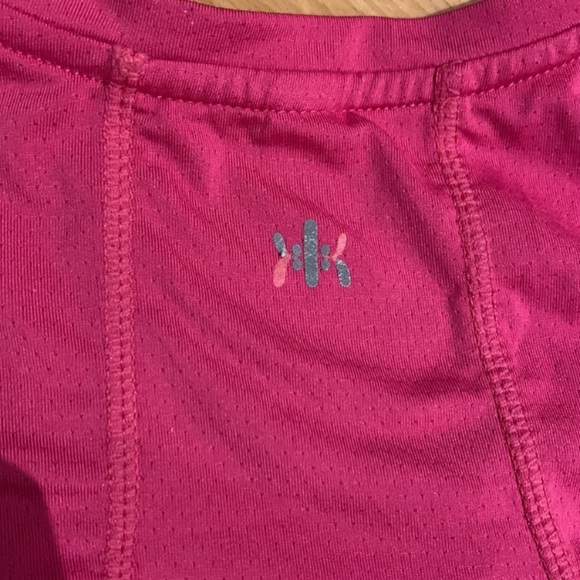 2 Athletic Short Sleeve Tees - Under Armour & Kyodan - size S - Picture 14 of 16